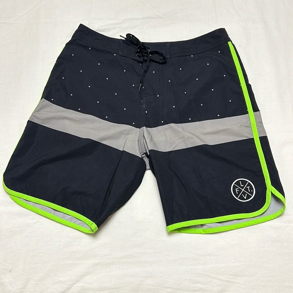LIVE FIT Boardshorts